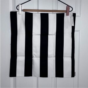 NWT Marimekko Omatonni Striped Throw Pillow Cover✨✨ Black & White Stripes